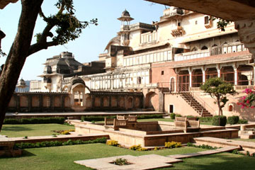 Bundi palace gardens1
