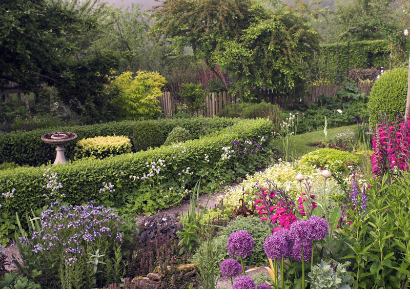 Snape Cottage Plantsman's Garden